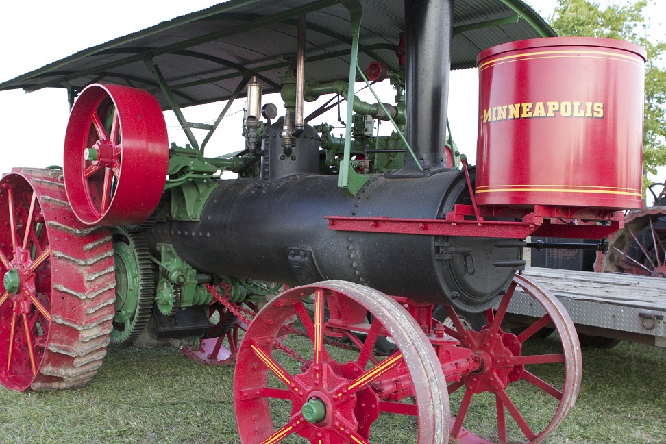 Antique Gas Engine & Tractor Show – Visit Jay County