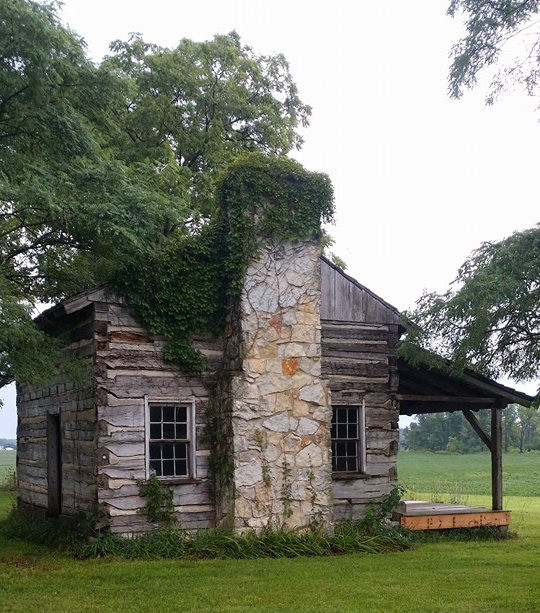 Underground Railroad Marker / Pioneer Home